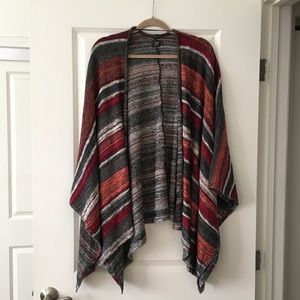 Volcom open poncho